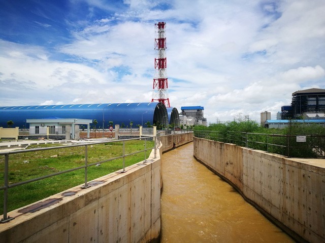 Nhiệt điện Thái Bình 1 - một nhà máy nổi bật trên cánh đồng lúa xanh rì của xã Mỹ Lộc, huyện Thái Thụy - Thái Bình.