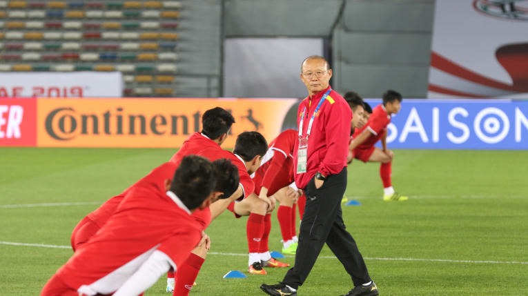 Chuỗi trận bất bại của thầy trò HLV Park Hang-seo đã kết thúc. Ảnh AFC