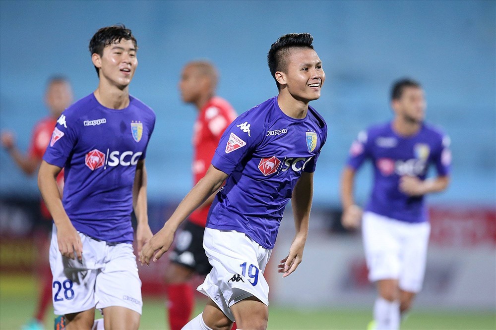 Quang Hải và đồng đội đối đầu Bangkok United tại vòng sơ loại AFC Champions League 2019. Ảnh Ha Noi FC