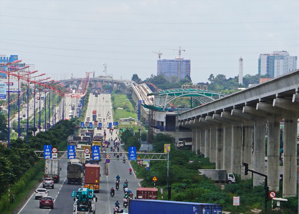 TPHCM đặt mục tiêu chạy tuyến metro đầu tiên trước tháng 10.2020