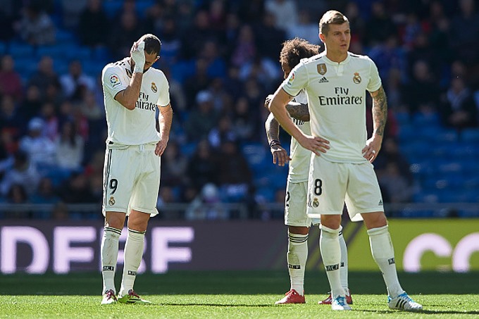 Trận thua trước Girona khiến Real Madrid bị tụt lại trong cuộc đua vô địch (Ảnh: Getty)