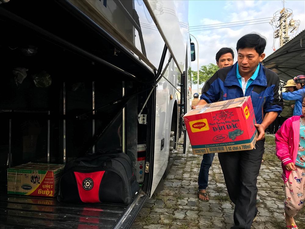 Chuyến xe Công đoàn của LĐLĐ TP Đà Nẵng mang lại nhiều niềm vui cho các đoàn viên và người lao động có hoàn cảnh khó khăn.