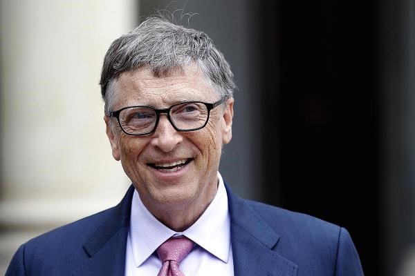 Bill Gates, đồng sáng lập Microsoft: “Tôi có thể hiểu được mong muốn kiếm được hàng triệu USD, số tiền đó sẽ giúp bạn có một sự tự do nhất định. Nhưng một khi bạn kiếm được nhiều hơn số tiền đó, tôi phải nói với bạn, nó cũng chẳng khác nhiều”.