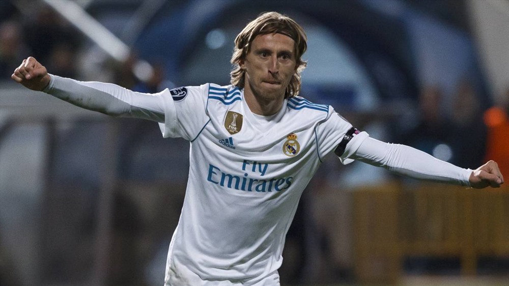 Luka Modric được Real Madrid thưởng bản hợp đồng 2 năm. Ảnh AS English - Diario AS