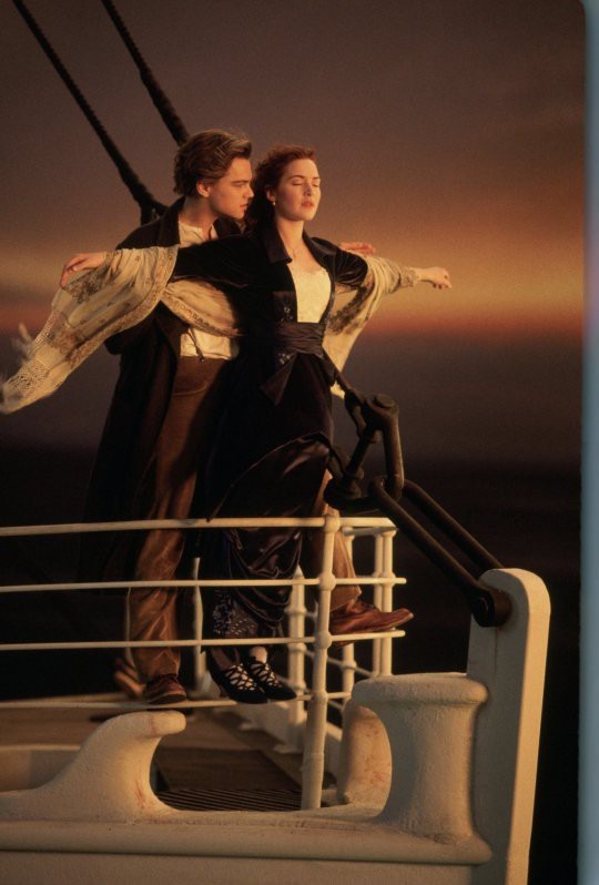 Cảnh phim nổi tiếng của Titanic