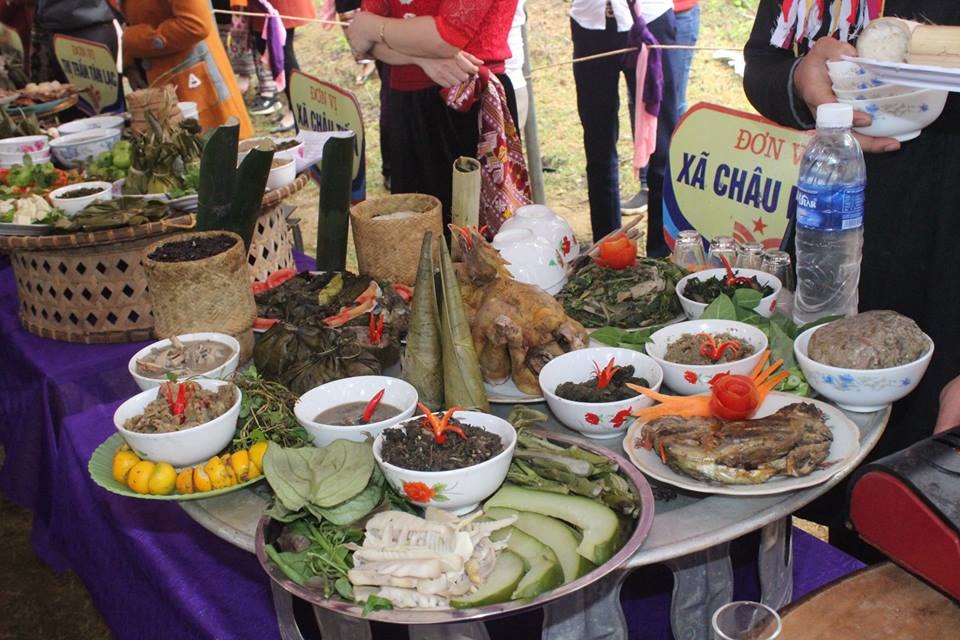 Phần thi ẩm thực với những món ăn đặc sản của đồng bào các dân tộc