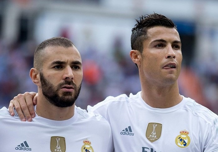 Benzema không hài lòng vì phải làm cái bóng của Ronaldo.