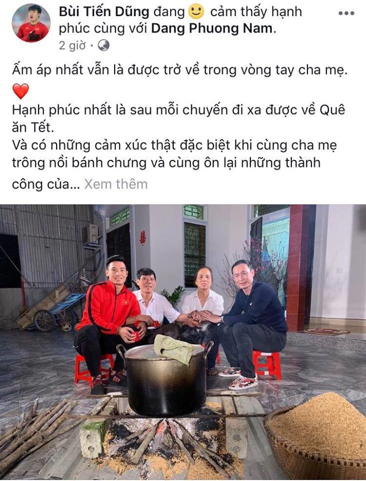 Đội tuyển Việt Nam là niềm tự hào của quê hương ta, và trong dịp Tết này, họ đặt niềm tin vào những sản phẩm mang đậm truyền thống Việt, đem đến bữa ăn sum vầy cho gia đình và bạn bè. Hãy cùng xem để ghi lại khoảnh khắc đáng nhớ trong ngày Tết!