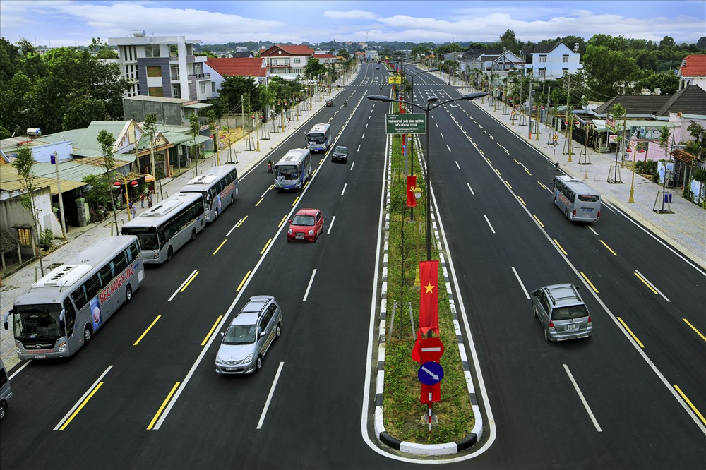 Một phần đường cao tốc Mỹ Phước - Tân Vạn - thuộc Vành đai 3 đã hình thành và đi vào sử dụng 16 km. Ảnh: H.H