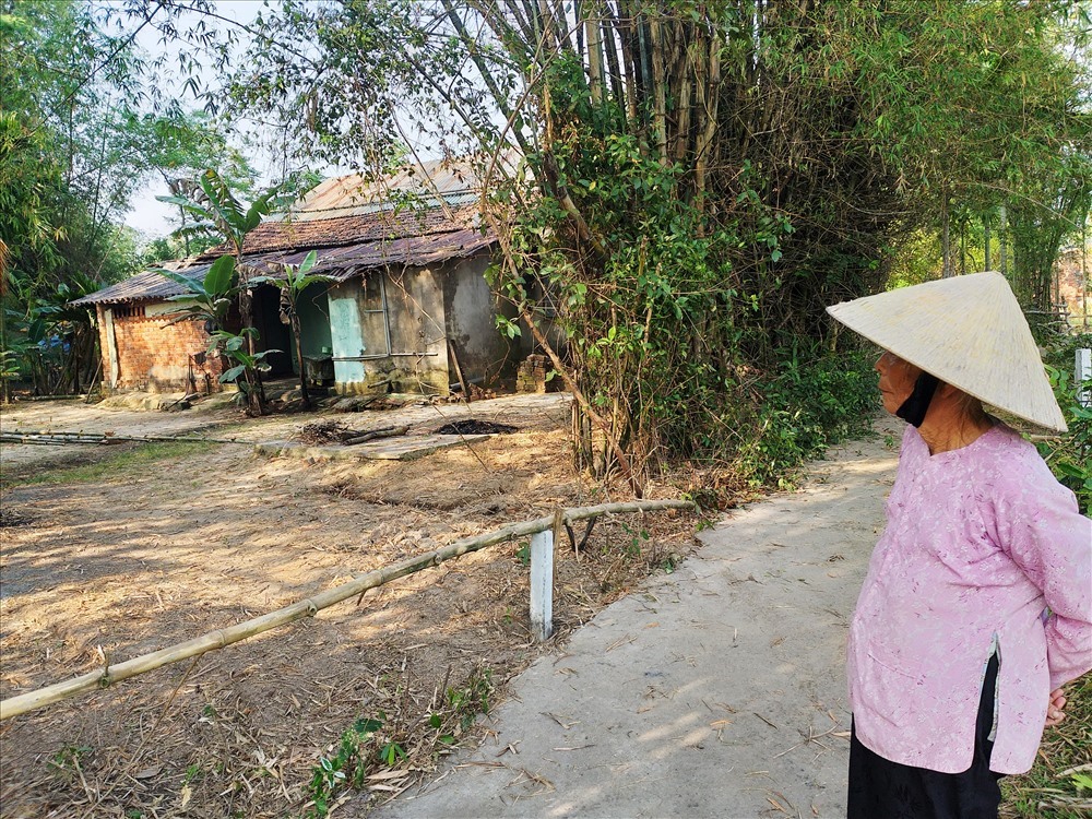  Cơn sốt đất đang khuấy đảo từ thành phố đến vùng quê Đà Nẵng. 