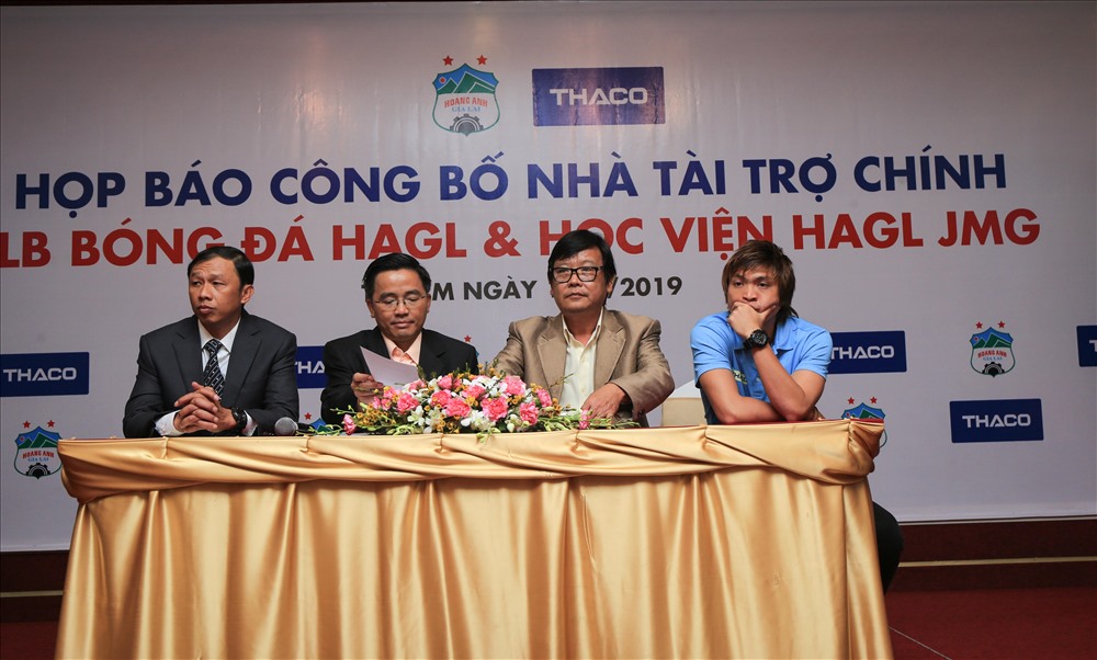 HAGL hướng đến mục tiêu lọt vào tốp 5 V.League 2019 và vô địch V.League 2021 sau khi có nhà tài trợ mới là Thaco. Ảnh: Trần Minh