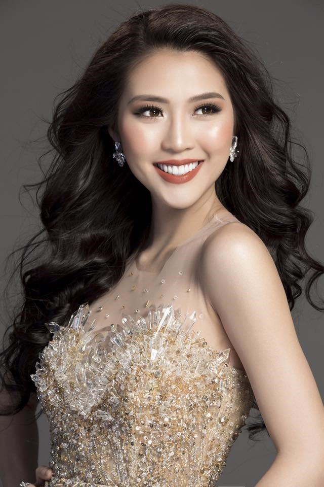 Tường Linh từng đăng quang Hoa hậu sắc đẹp Châu Á (Miss Asia Beauty của 2017).