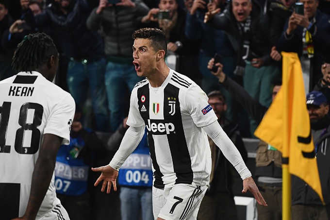 Juventus vào tứ kết trên đôi cánh của Ronaldo (Ảnh: Getty)