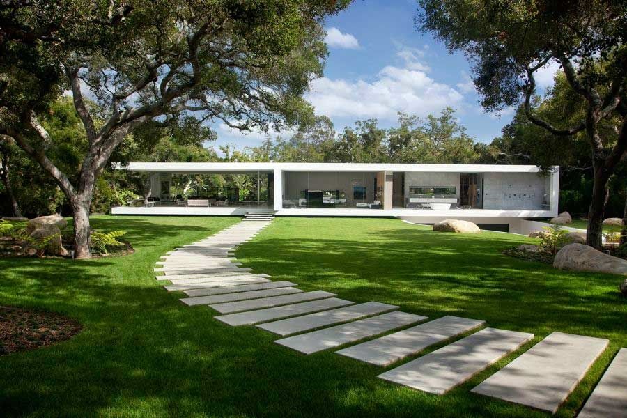 Căn nhà “The Glass Pavilion” do kiến trúc sư Los Angeles Steve Hermann thiết kế được đánh giá là ngôi nhà tối giản nhất thế giới.  