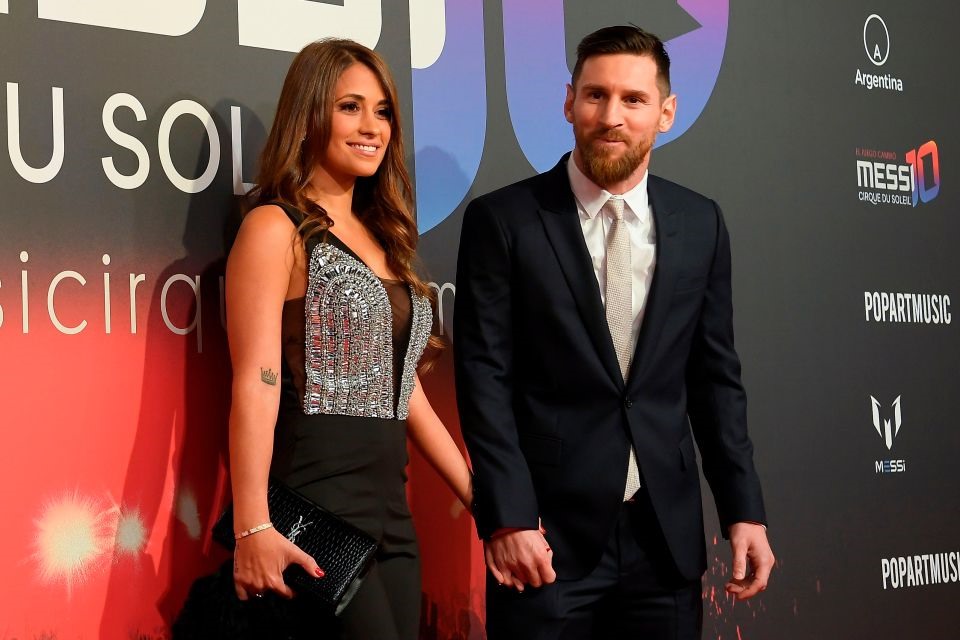 Messi và vợ