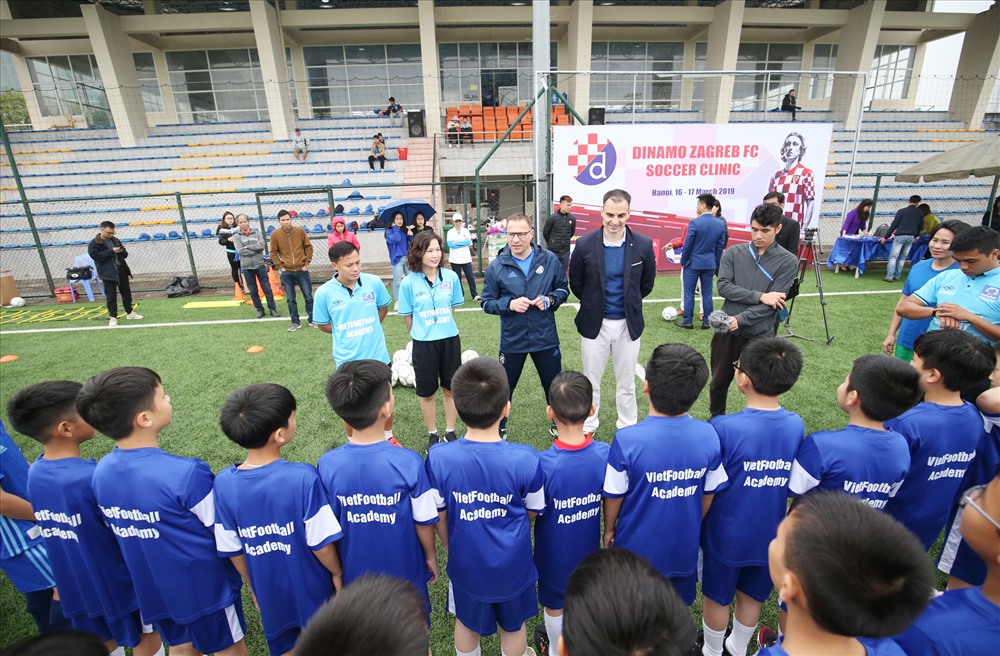 Lò đào tạo danh tiếng của bóng đá Croatia hy vọng sẽ đặt mối quan hệ hợp tác với VFF để phát triển bóng đá phong trào, học đường và đào tạo trẻ trong tương lai.