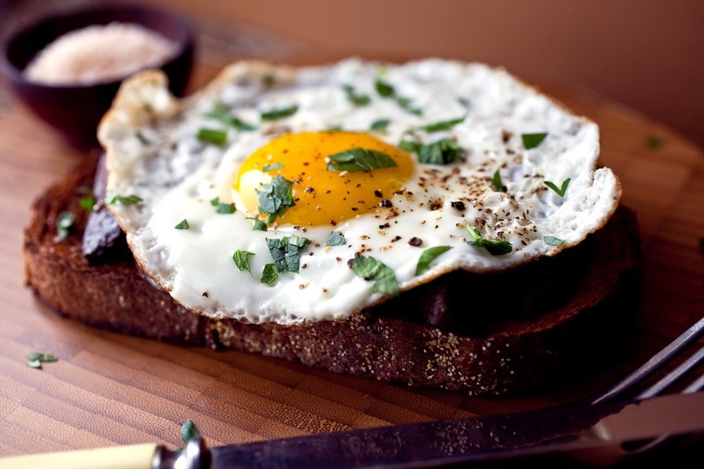 Ăn nhiều trứng không tốt cho cơ thể, đặc biệt là hệ tim mạch. Ảnh: The New York Times