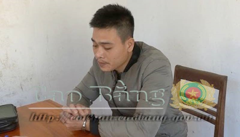 Đặng Xuân Tùng tại cơ quan cảnh sát điều tra.