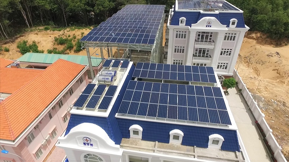 Nhà điều hành Điện lực Côn Đảo lắp đặt hệ thống Năng lượng mặt trời áp mái đáp ứng hoàn toàn các nhu cầu điện của toàn bộ công trình