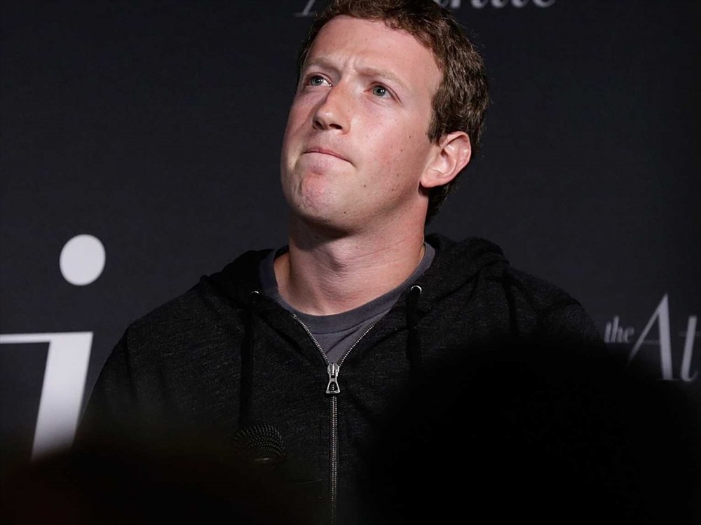 Tỉ phú công nghệ Mark Zuckerberg chỉ sống trong ngôi nhà giá bằng 0,01% tài sản của mình. Zuckerberg chi 7 triệu USD để mua căn nhà này tại Palo Alto vào năm 2011, tương đương với 7,8 triệu USD ngày nay. Ảnh: NDH