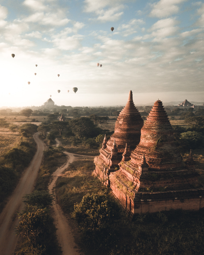“Bagan” (thành phố cổ ở Myanmar), tác giả Witold Ziomek đạt giải nhìn trong hạng mục kiến trúc.