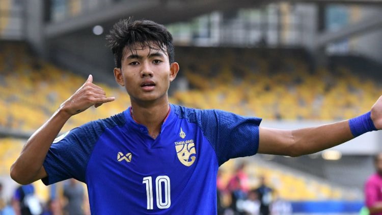 Suphanat Mueanta lập kỷ lục cầu thủ trẻ nhất ghi bàn tại giải U23 Châu Á. Ảnh Fox Sports Asia
