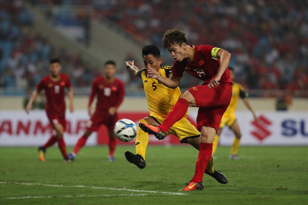 Dơ chênh lệch múi giờ, U23 Việt Nam sẽ thi đấu sớm hơn 5 cặp đấu cũng đang cạnh tranh vị trí nhì bảng có thành tích tốt nhất ở các bảng đấu khác. Ảnh: Sơn Tùng