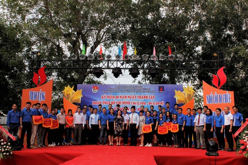 Lễ hội văn hóa học sinh sinh viên lần thứ VIII và kỷ niệm 88 năm ngày thành lập Đoàn tại tỉnh Bà Rịa -Vũng Tàu)