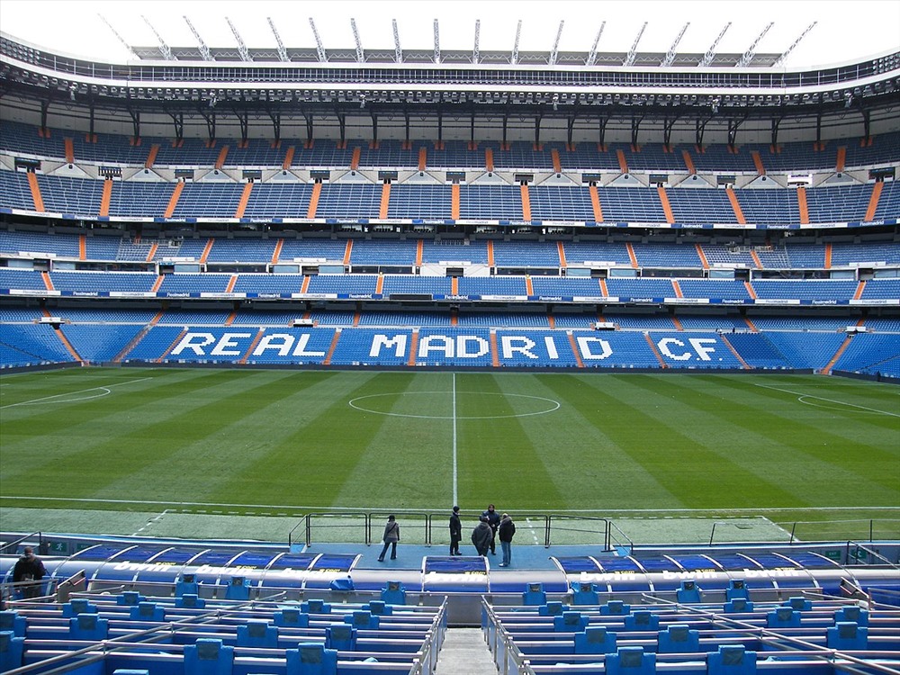 9x dựng mô hình sân đấu của Real Madrid Chelsea bằng tăm tre  Báo Dân  trí