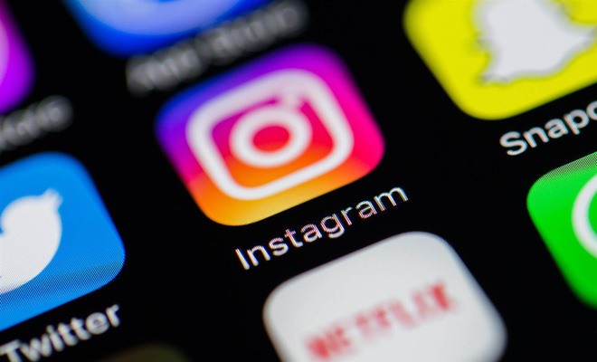 Instagram cũng vướng vào những cáo buộc về trẻ em.