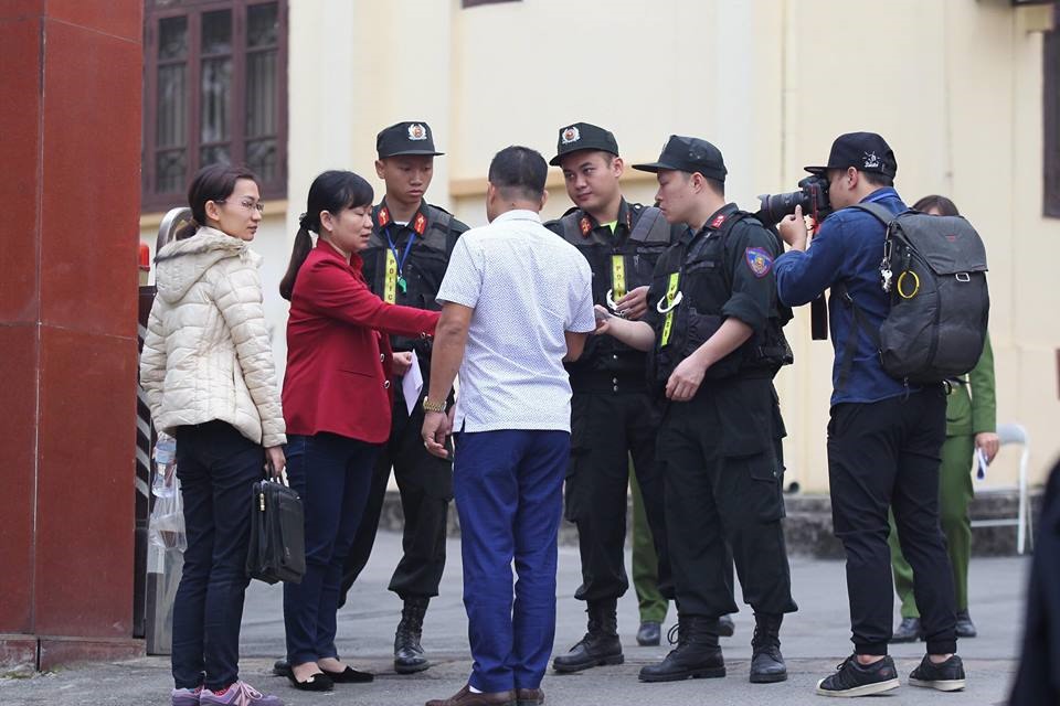Địa điểm diễn ra phiên phúc thẩm vụ án tại trụ sở Tòa án nhân dân tỉnh Phú Thọ. Theo quyết định đưa vụ án ra xét xử phúc thẩm, có 83 bị cáo tham gia phiên tòa theo kháng nghị của Viện Kiểm sát và kháng cáo của các bị cáo.  