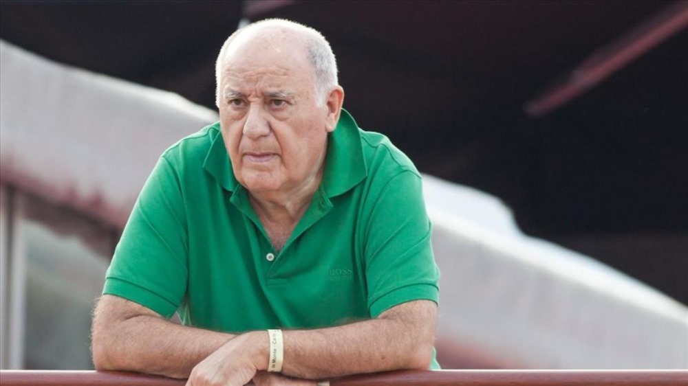Amancio Ortega (82 tuổi, tại La Coruna, Tây Ban Nha), ông chủ chuỗi thời trang nổi tiếng Zara. Tài sản của ông đang là 62,7 tỉ USD. Ảnh: Elconfidencial