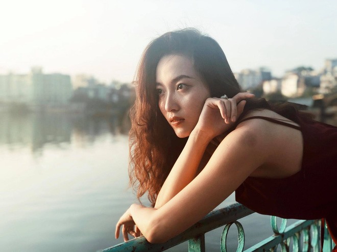 Kim Oanh ngoài đời cũng là cô gái cá tính không kém Trúc. 