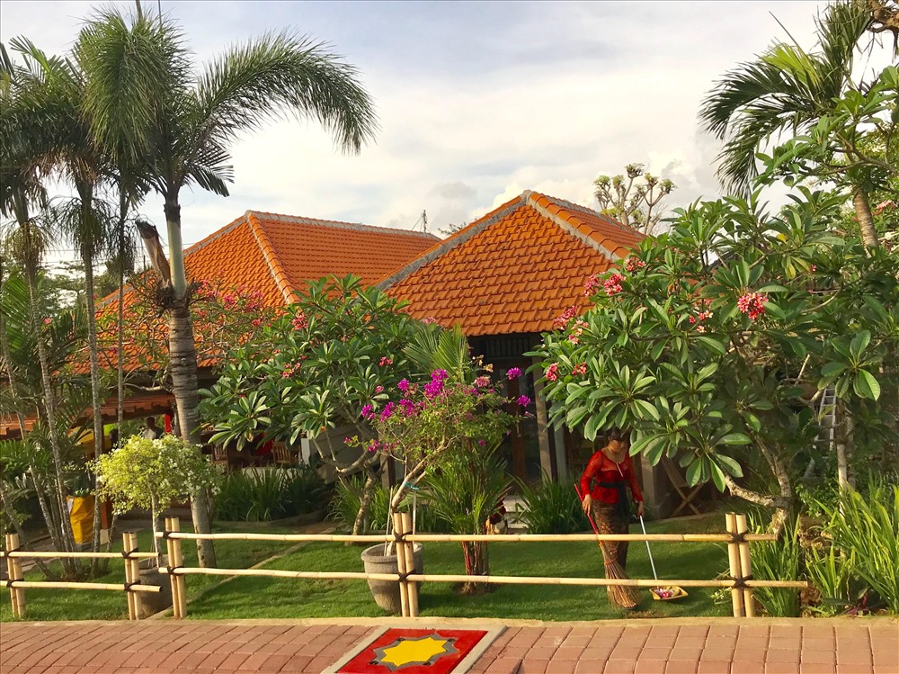 Một góc phố yên bình ở Bali. Ảnh: H.V.M