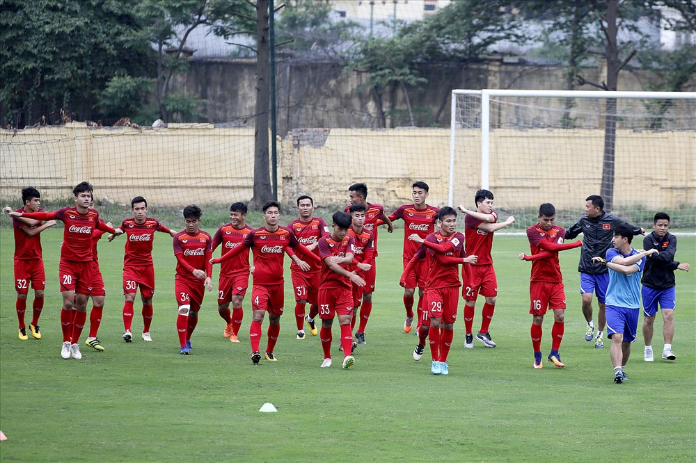 Tối 8.3, các cầu thủ Hà Nội sẽ quay về CLB để chuẩn bị cho trận đấu thứ hai tại vòng bảng AFC Cup 2019 gặp Tampines Rovers ngày 12.3 ở Singapore. Những cầu thủ này sẽ quay lại U23 Việt Nam vào ngày 13.3.