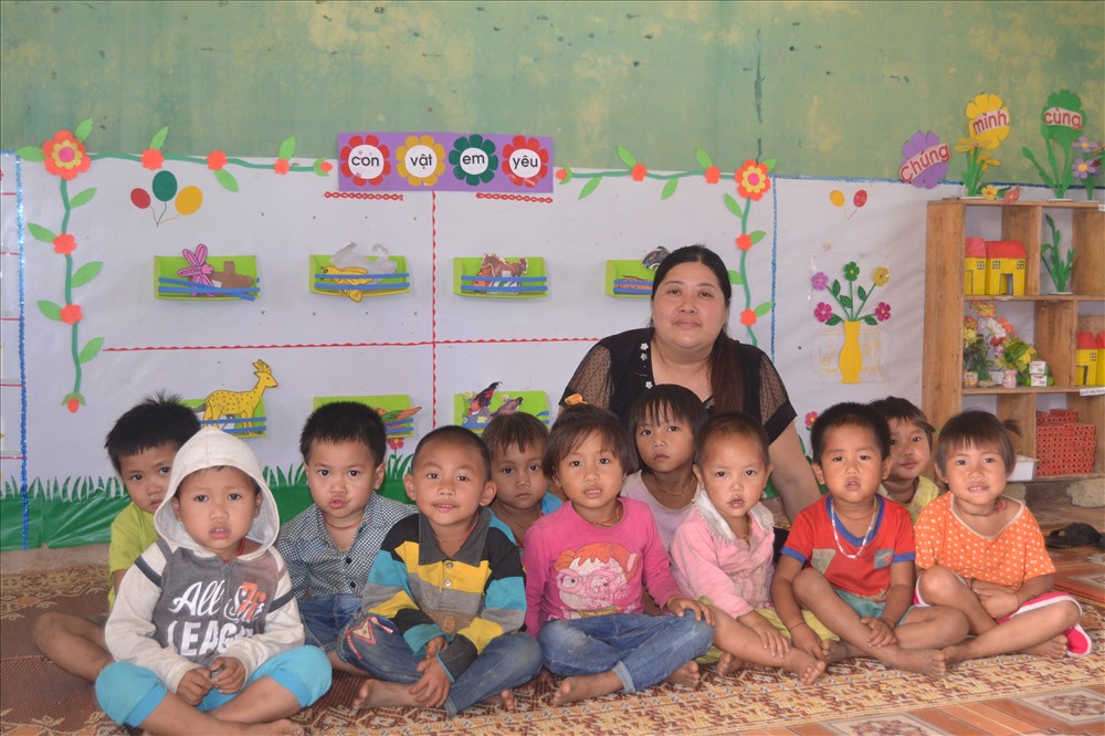 Cô giáo Ngân Thị Nam , trường mầm non Môn Sơn 2, chia sẻ những ngày lễ lấy trẻ làm niềm vui