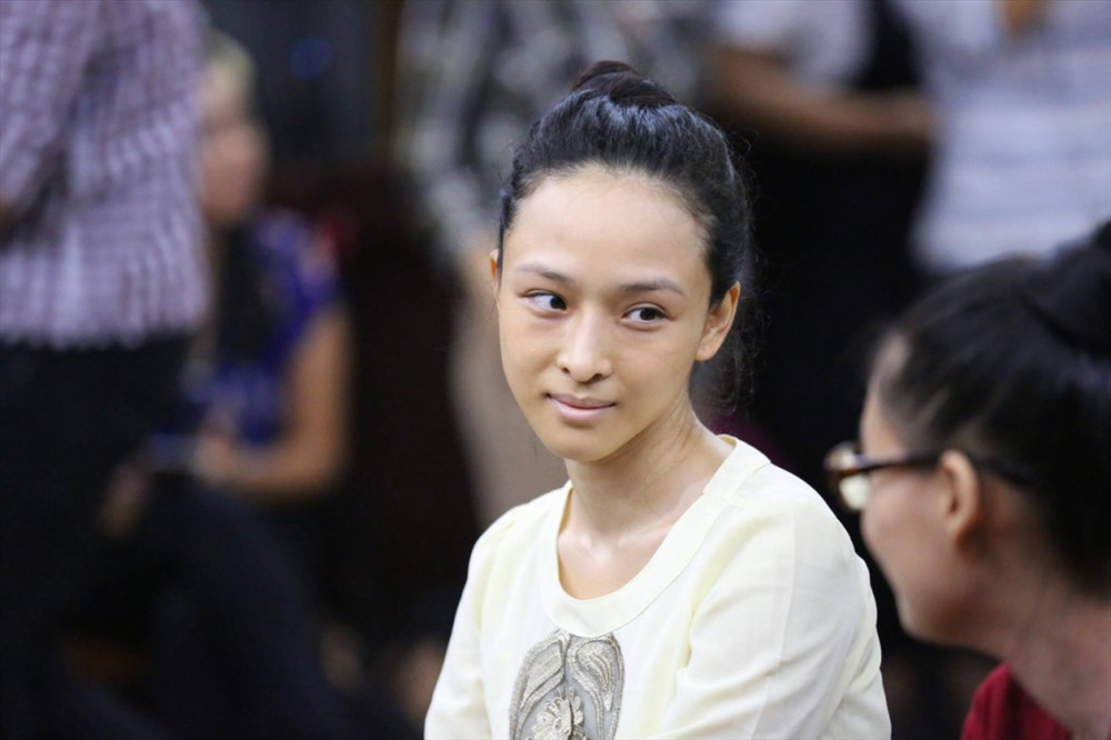 Hoa hậu Trương Hồ Phương Nga từng vướng vòng lao lý. 