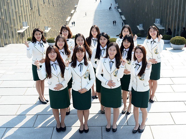 Đại học Nữ sinh Ewha đang là sự lựa chọn số 1 dành cho các bạn nữ muốn theo vì đây là ngôi trường đã sản sinh ra nhân tài nữ chính trị gia của đất nước Hàn Quốc và thế giới.  