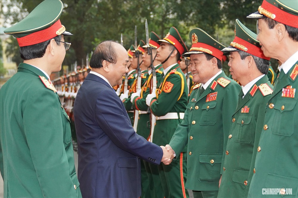 Thủ tướng dự lễ kỷ niệm 70 năm học viện Quân y. Ảnh: VGP