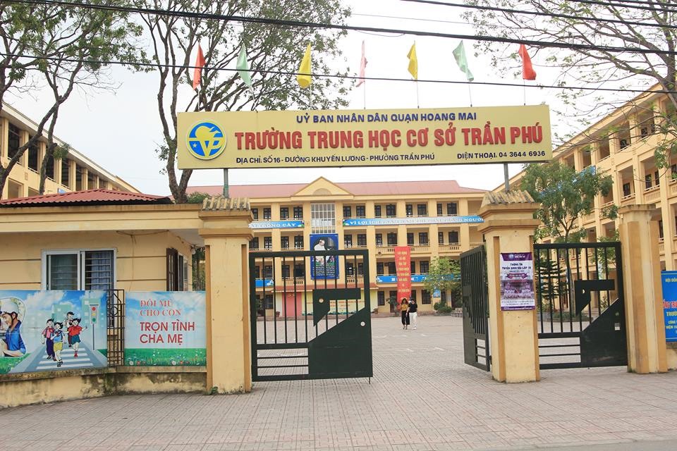 Trường THCS Trần Phú (Hà Nội), nơi vừa xảy ra sự việc thầy giáo bị tố dâm ô 7 nam sinh. Ảnh: Nguyễn Hà