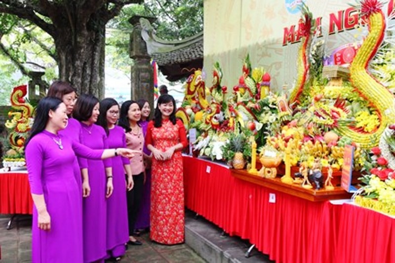 Thi mâm ngũ quả. Ảnh: NT