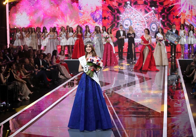 Alina Sanko đã giành vương miện Hoa hậu Nga 2019. Ảnh: Tass. 
