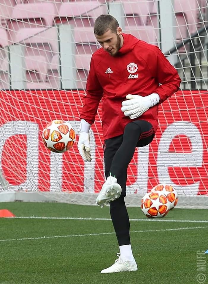 De Gea vẫn là ngôi sao số 1 của đội khách. Cuối tuần vừa rồi, anh có pha cứu thua siêu hạng như thường lệ để giữ được 3 điểm cho Man United trước các vị khách West Ham. Ảnh: Getty.