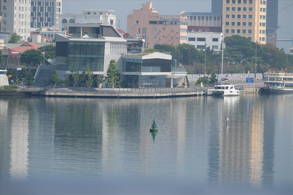 Kế đó là dự án bến du thuyền phía Tây cầu Sông Hàn.