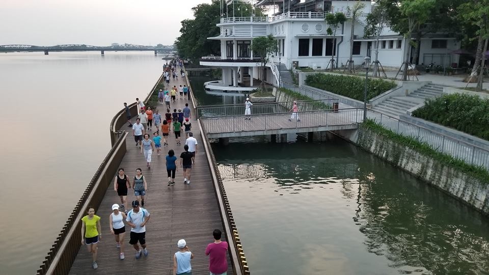 Huế có thể tự hào và sánh vai với bất cứ đô thị nào về những giá trị văn hóa, lịch sử, con người và sạch.