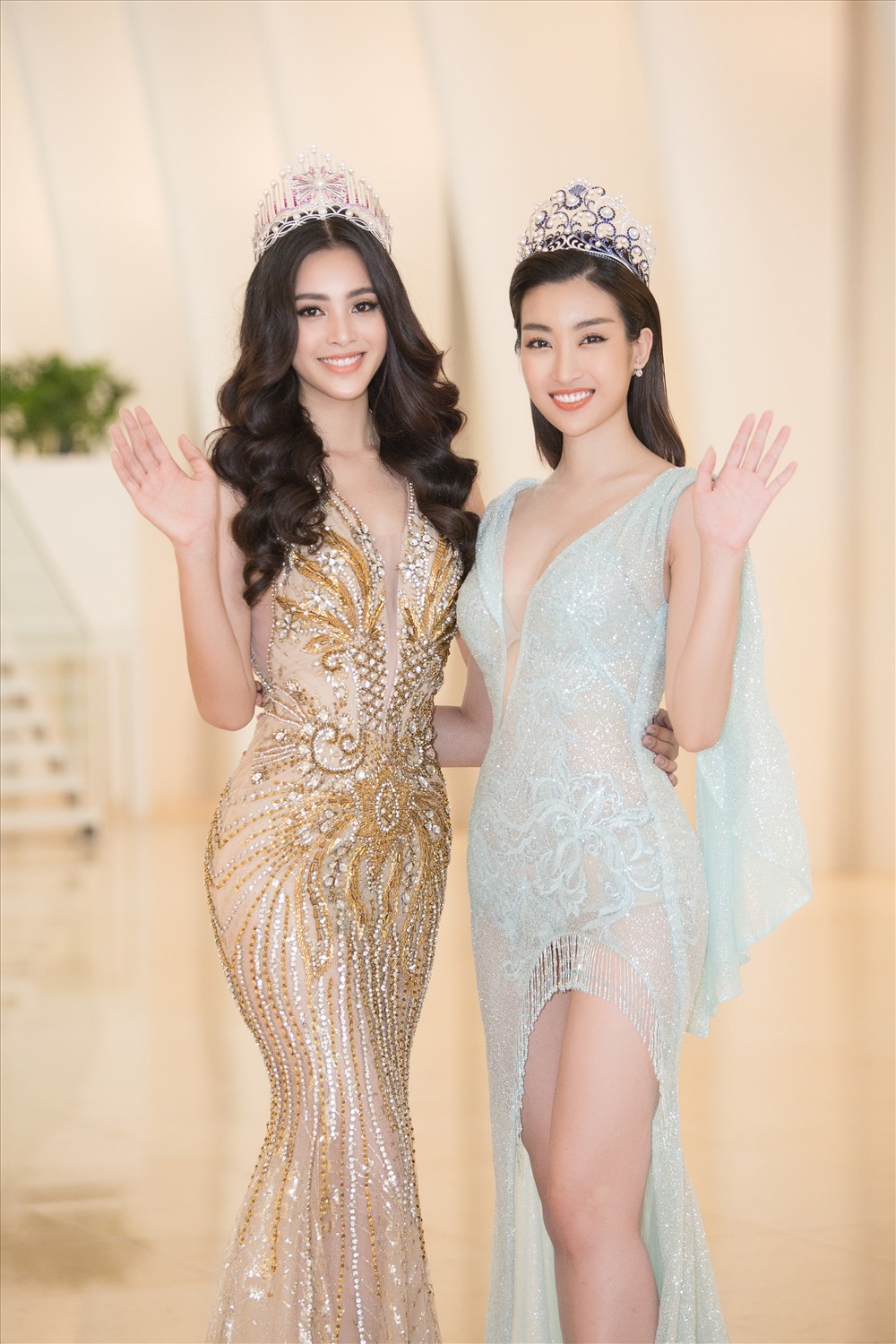 Hai hoa hậu sẽ đồng hành trong suốt cuộc thi “Miss World Việt Nam“. Cuộc thi Hoa hậu thế giới – Việt Nam có phần thi hình thể, nhằm tôn vinh vẻ đẹp hình thể của thiếu nữ. Phần thi trí tuệ, tài năng mang tính đặc thù để bổ trợ cho vẻ đẹp toàn diện (giữa nội dung và hình thức), các phần thi chính và phụ xoay quanh có 4 nội dung thi: áo dài dân tộc, áo tắm, trang phục tự chọn, bài thuyết trình về quê hương đất nước và thi ứng xử