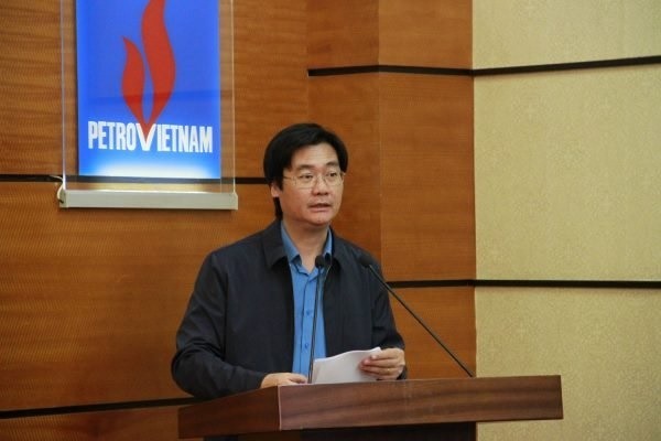 Đồng chí Nguyễn Mạnh Kha – Phó Chủ tịch CĐ DKVN báo cáo tại Hội nghị