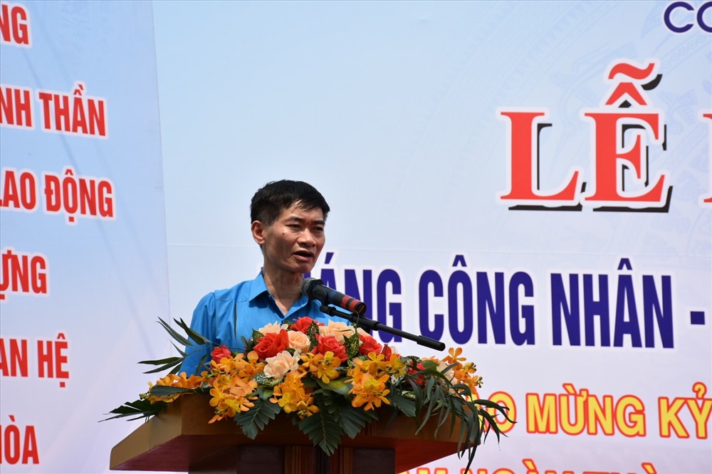 Đồng chí Trần Văn Thuật, Phó Chủ tịch Tổng LĐLĐVN phát biểu tại Lễ phát động. 