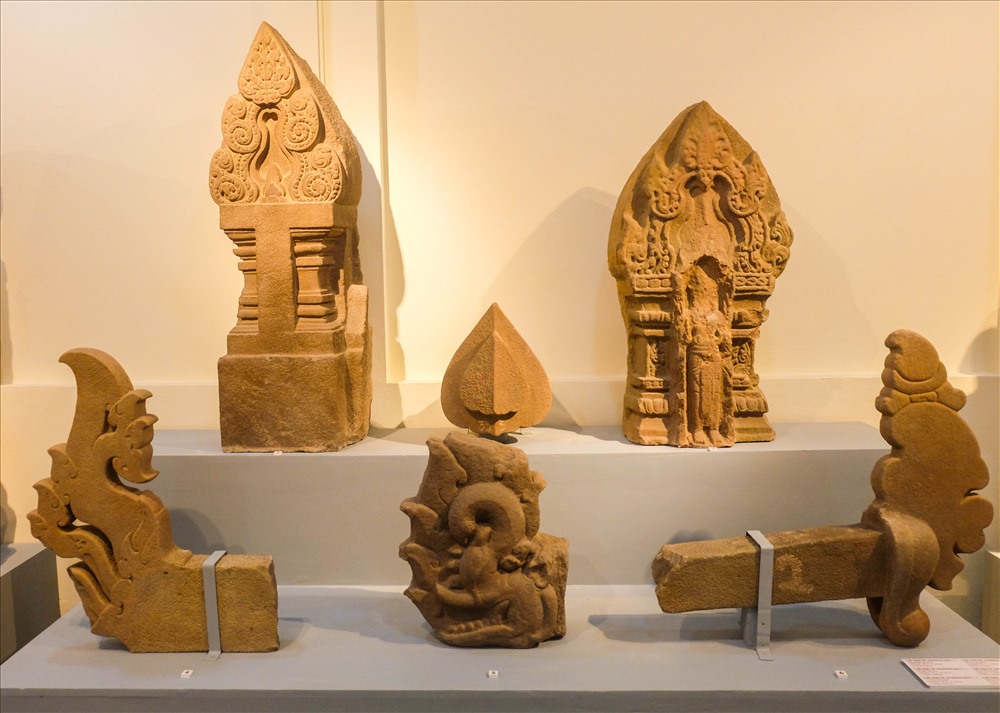 Hướng đến kỷ niệm 100 năm ngày Bảo tàng Điêu khắc Chăm mở cửa trưng bày lần đầu tiên (1919 – 2019), Bảo tàng Điêu khắc Chăm đã thực hiện cải tạo, chỉnh lý, trưng bày lại Kho mở và đưa vào phục vụ khách.
