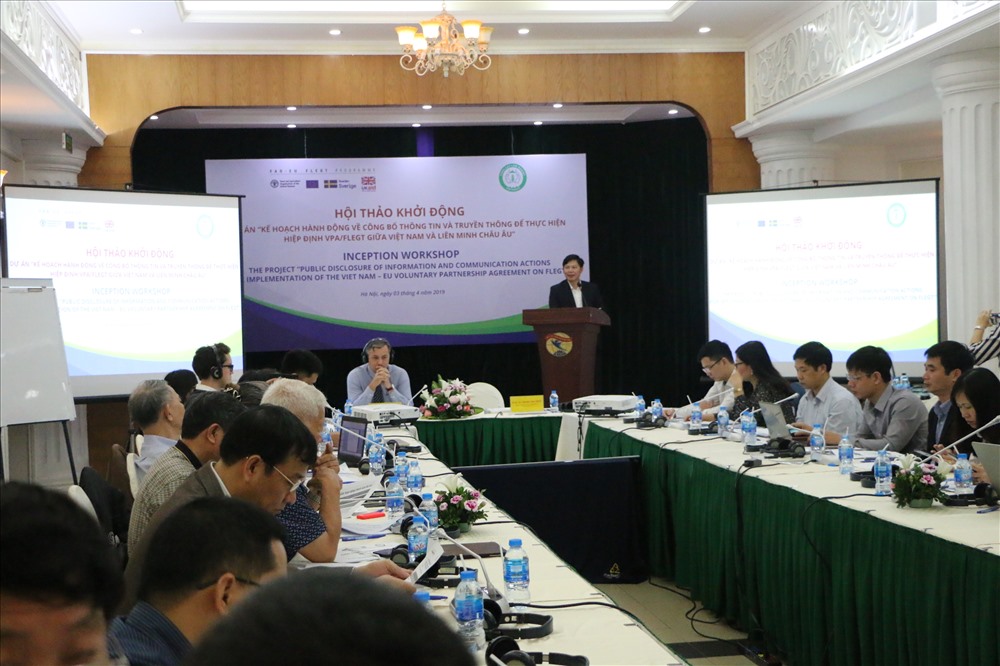Tại hội thảo, các ý kiến đại biểu đều thống nhất “Kế hoạch hành động về công bố thông tin và truyền thông để thực hiện Hiệp định VPA/FLEGT giữa Việt Nam và Liên minh Châu Âu. Ảnh: H.Quỳnh
